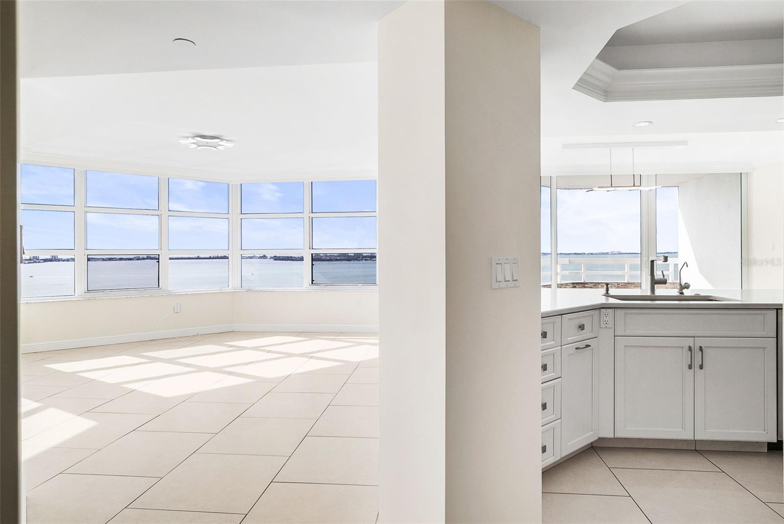 CONDO ON THE BAY - Residential Lease