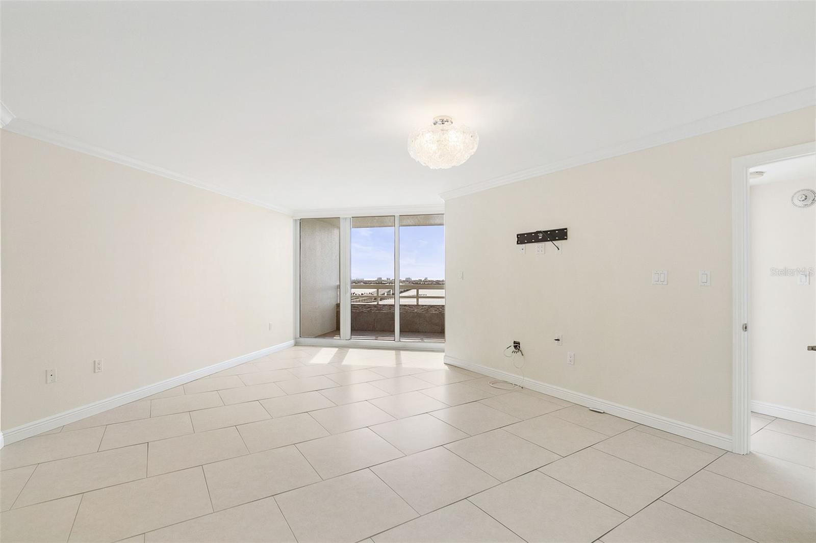 CONDO ON THE BAY - Residential Lease