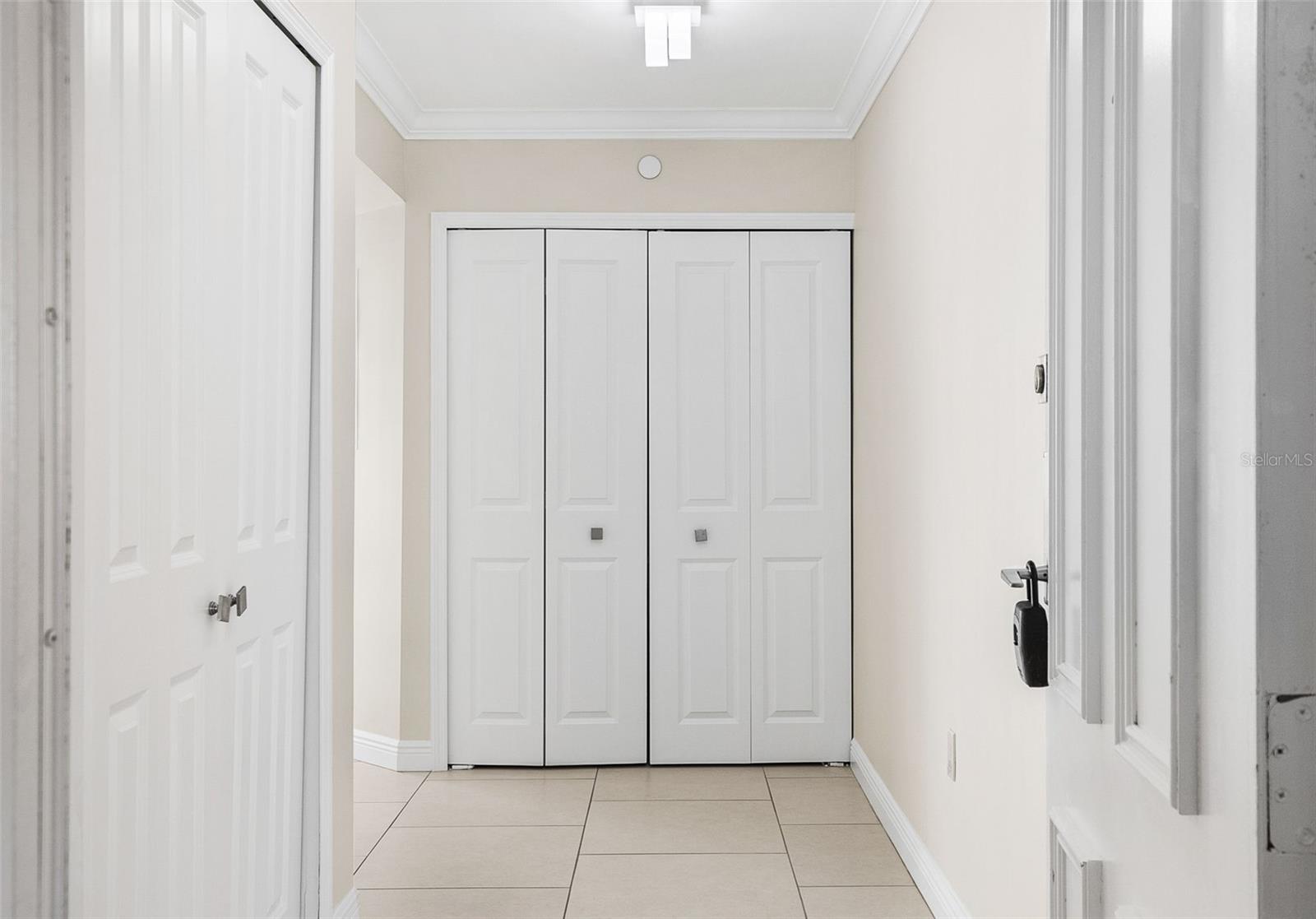 CONDO ON THE BAY - Residential Lease