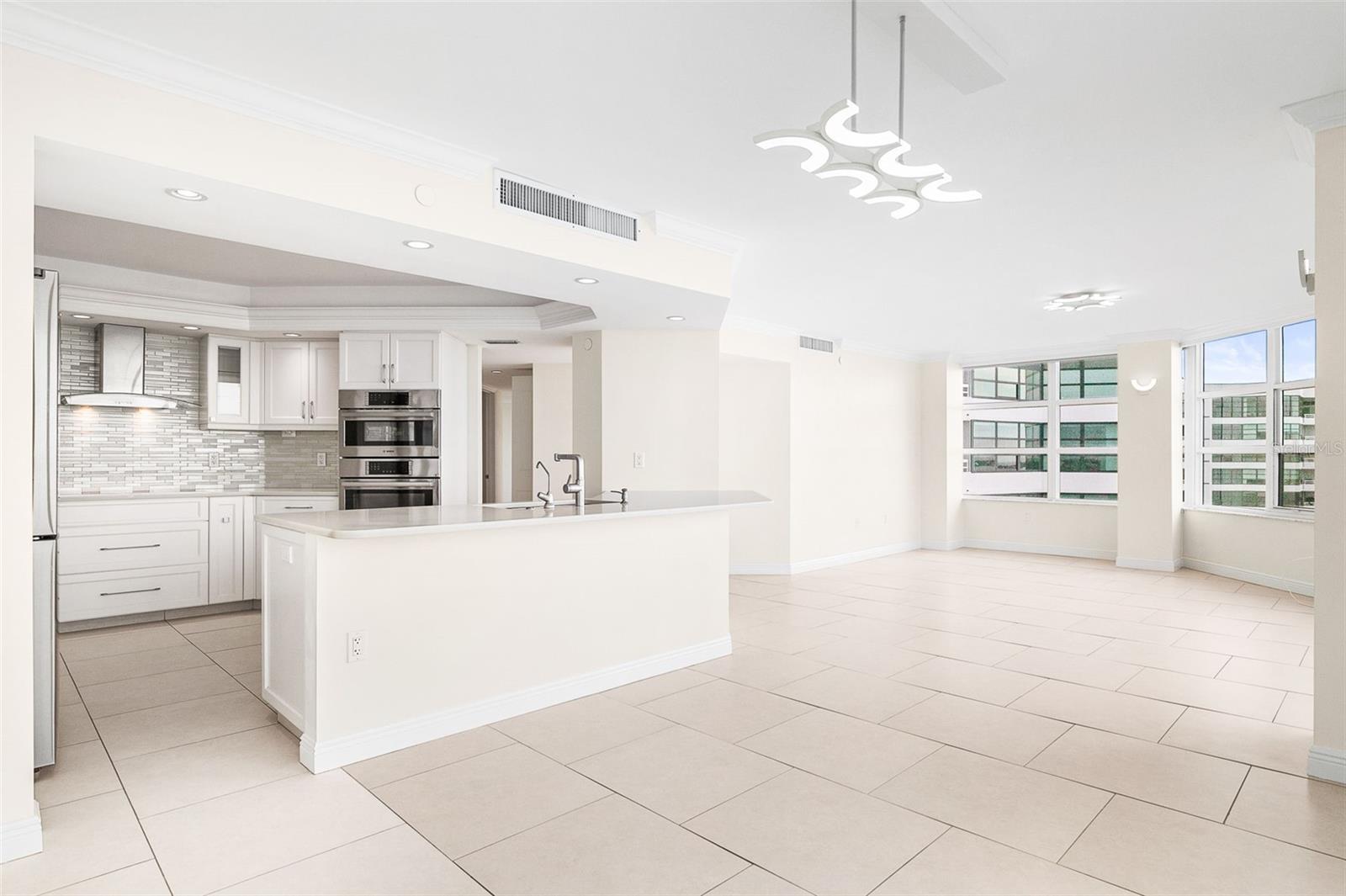 CONDO ON THE BAY - Residential Lease