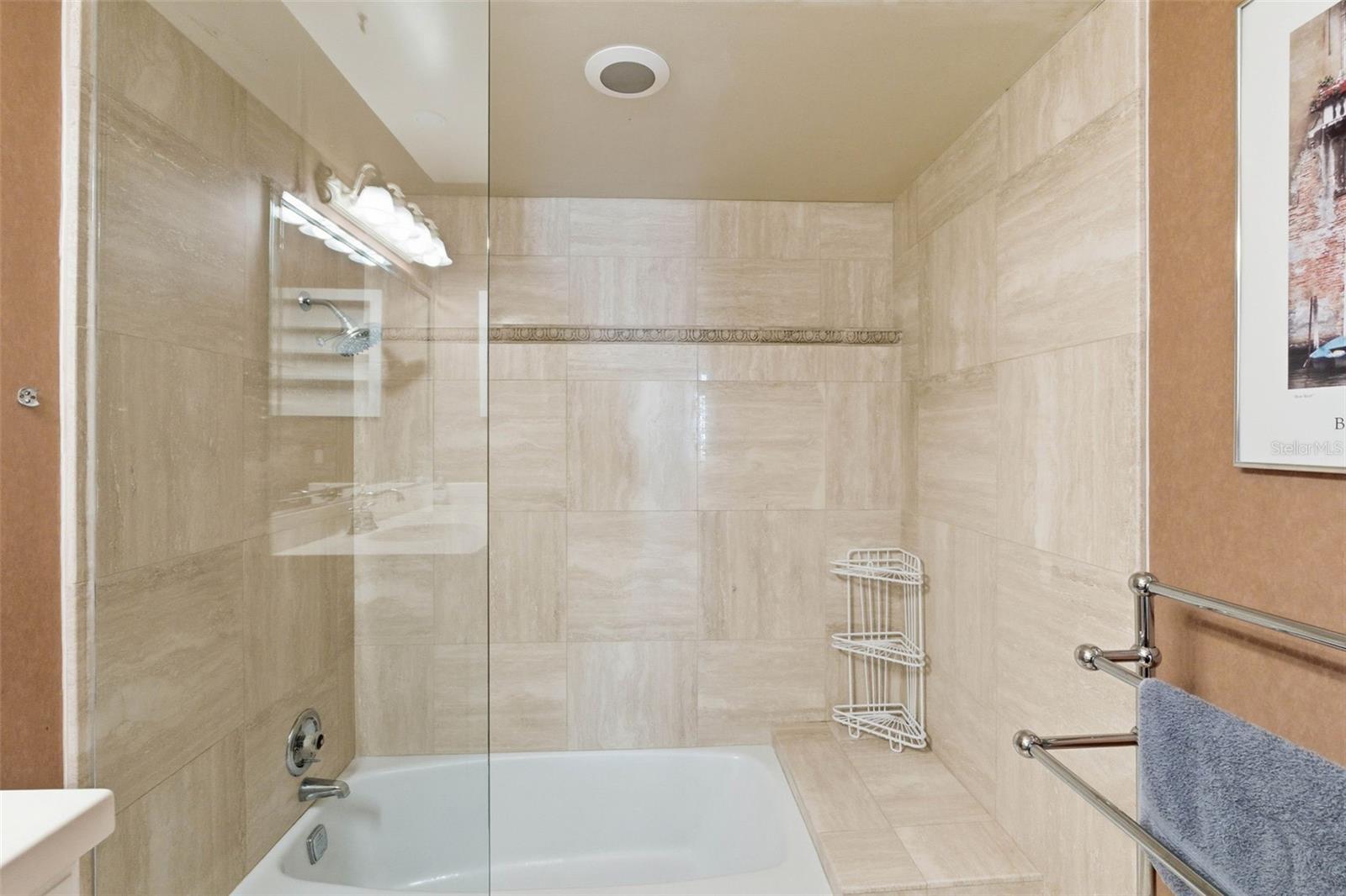 CHATEAUX DE BARDMOOR NO. 1 - Residential