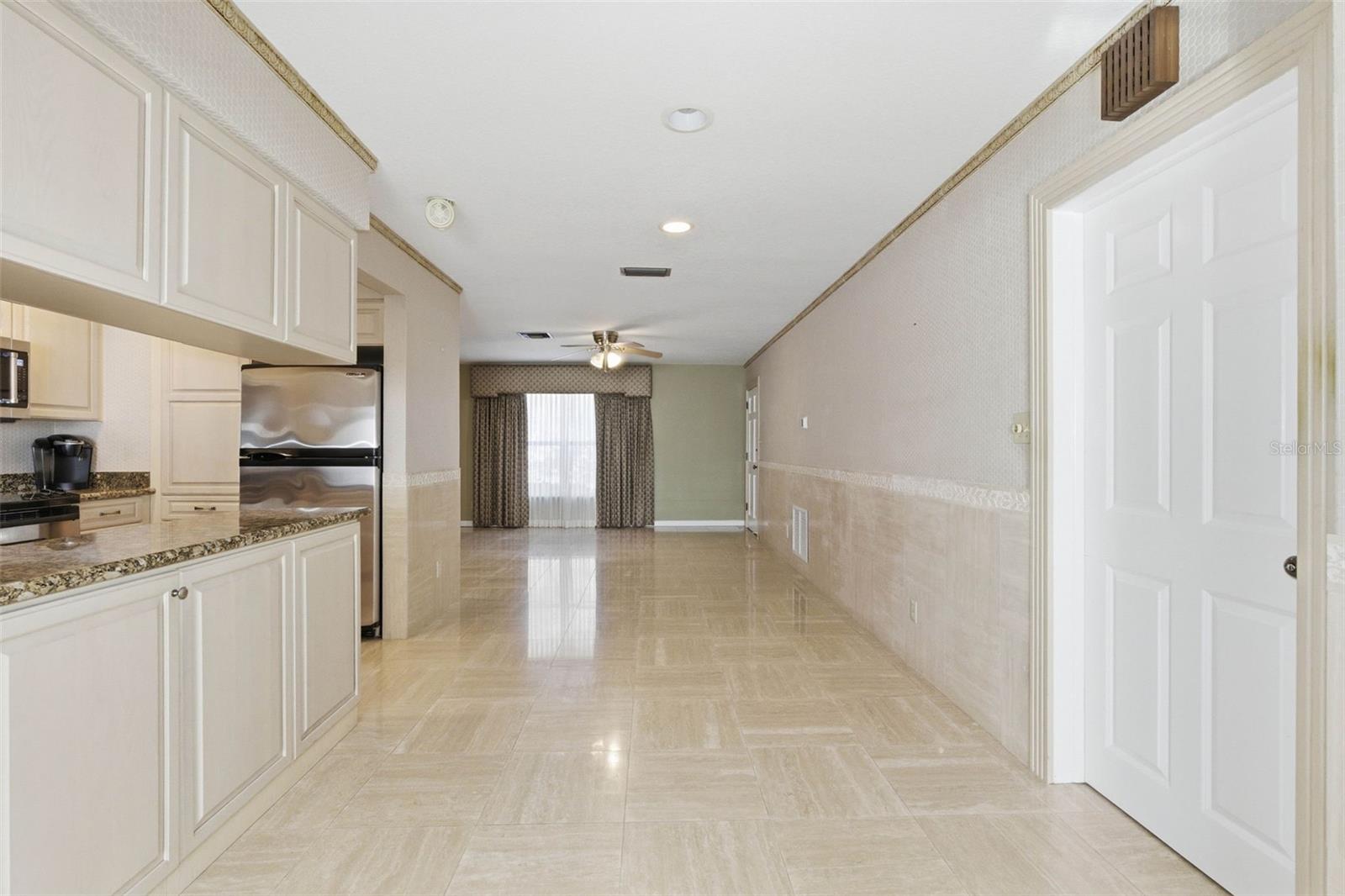 CHATEAUX DE BARDMOOR NO. 1 - Residential