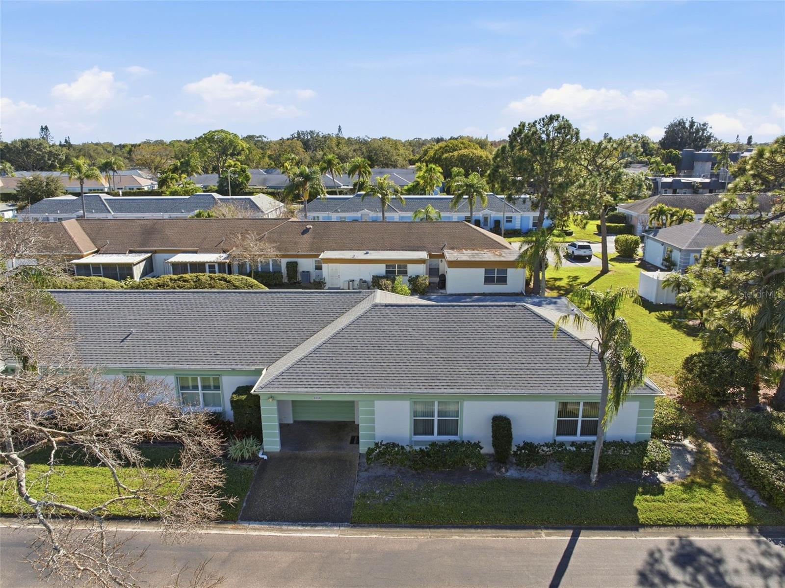 CHATEAUX DE BARDMOOR NO. 1 - Residential