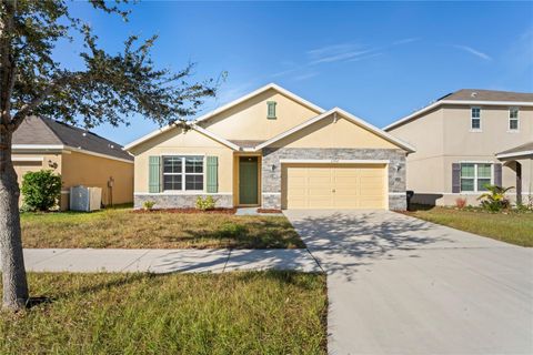 A home in GIBSONTON