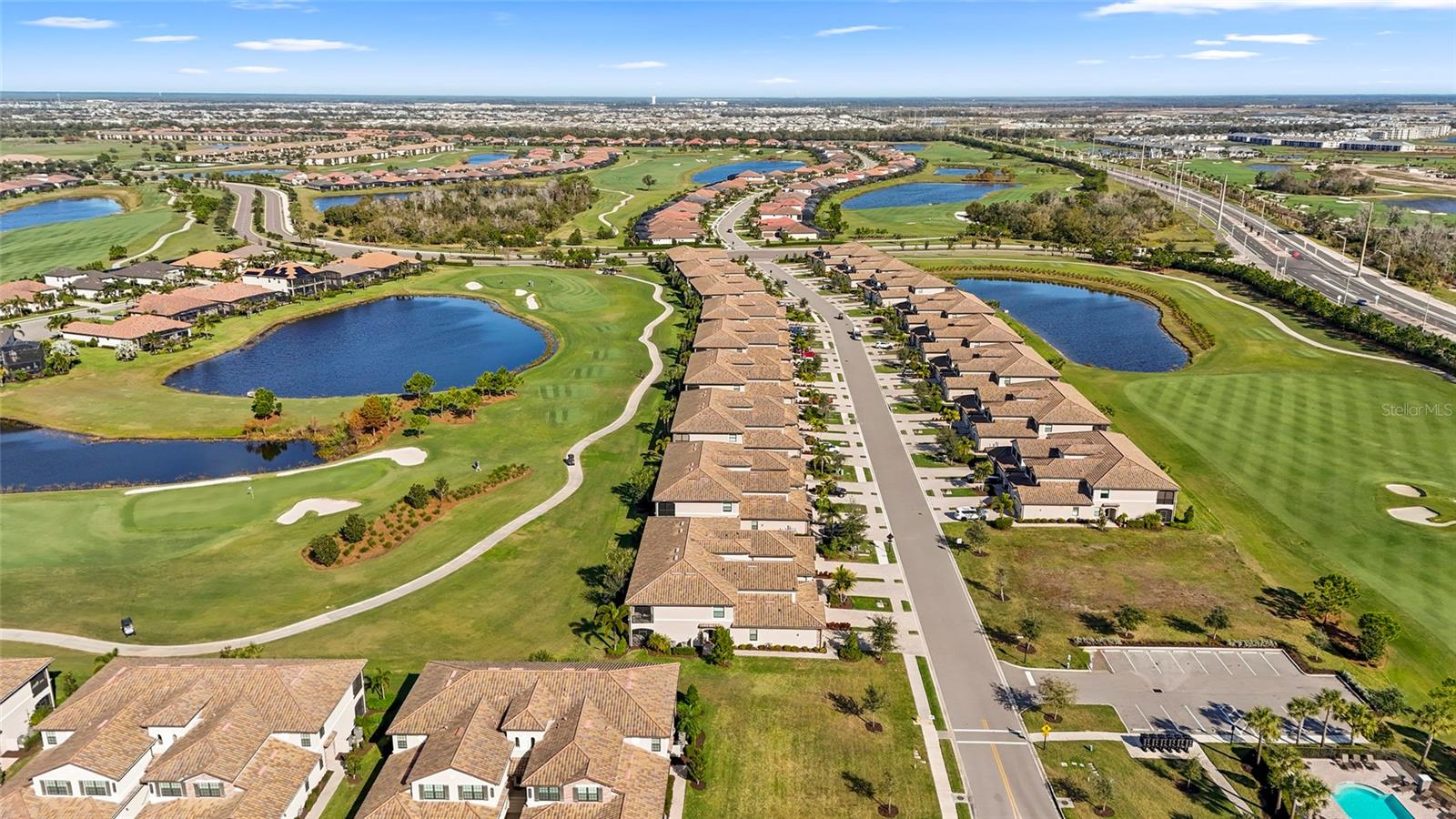 COACH HOMES IV AT LAKEWOOD NATIONAL PH 1 - Residential