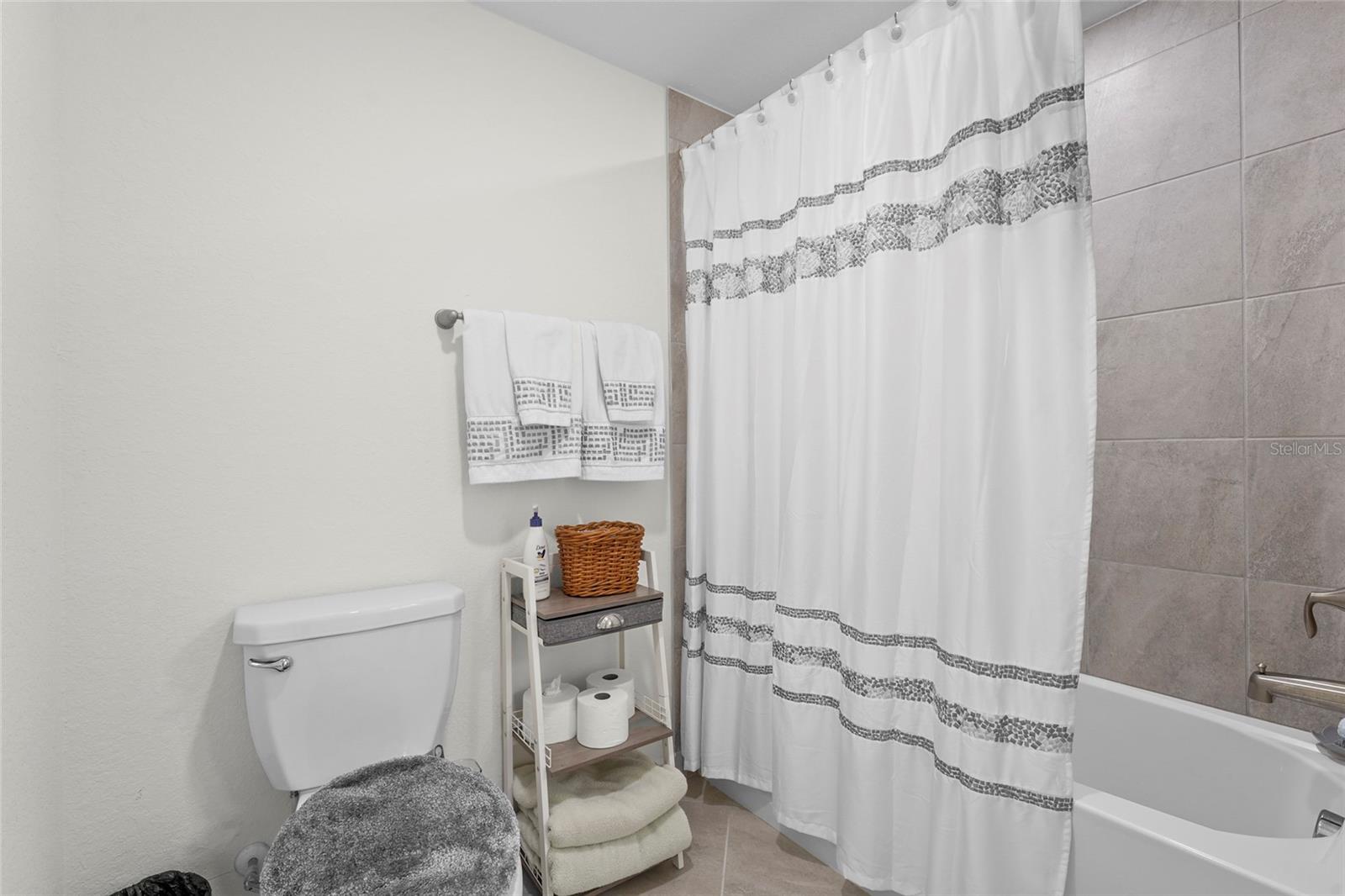 COACH HOMES IV AT LAKEWOOD NATIONAL PH 1 - Residential