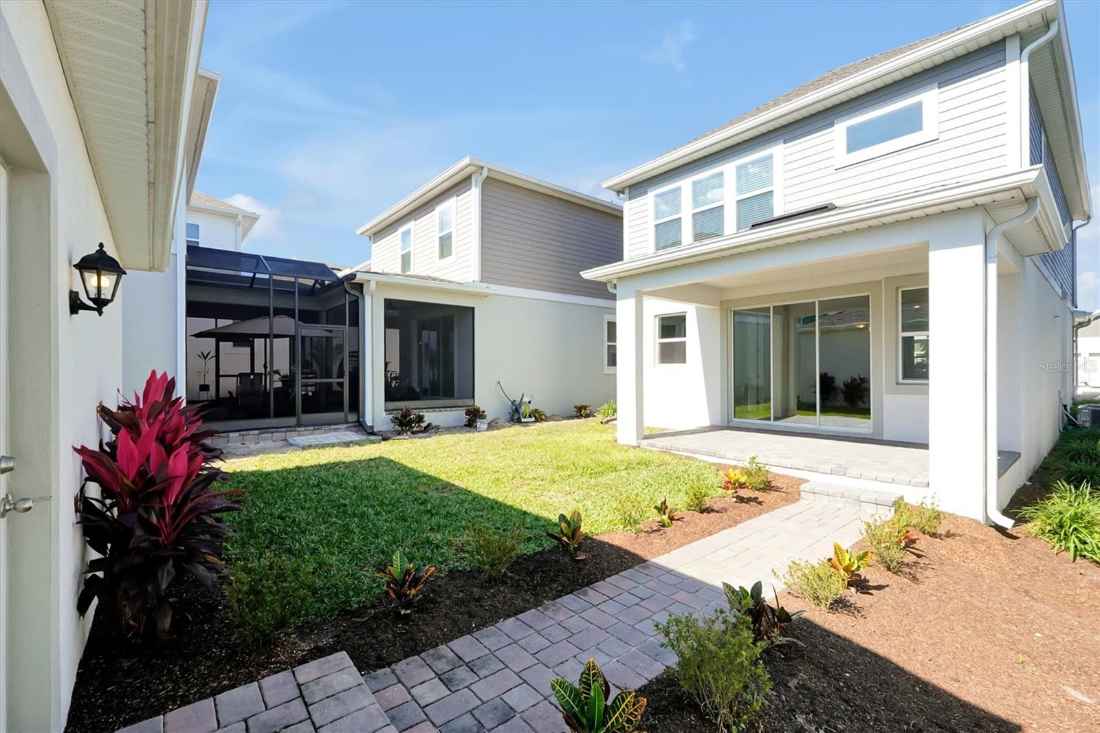 WINDING BAY PH 3 - Residential