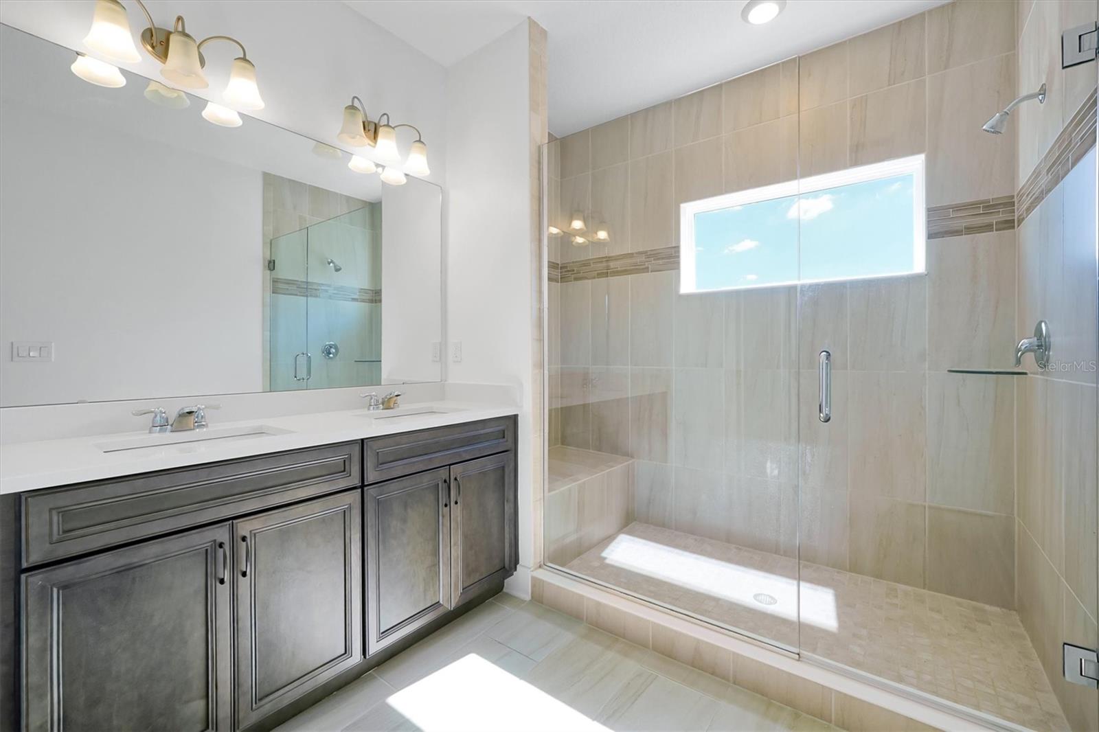 WINDING BAY PH 3 - Residential