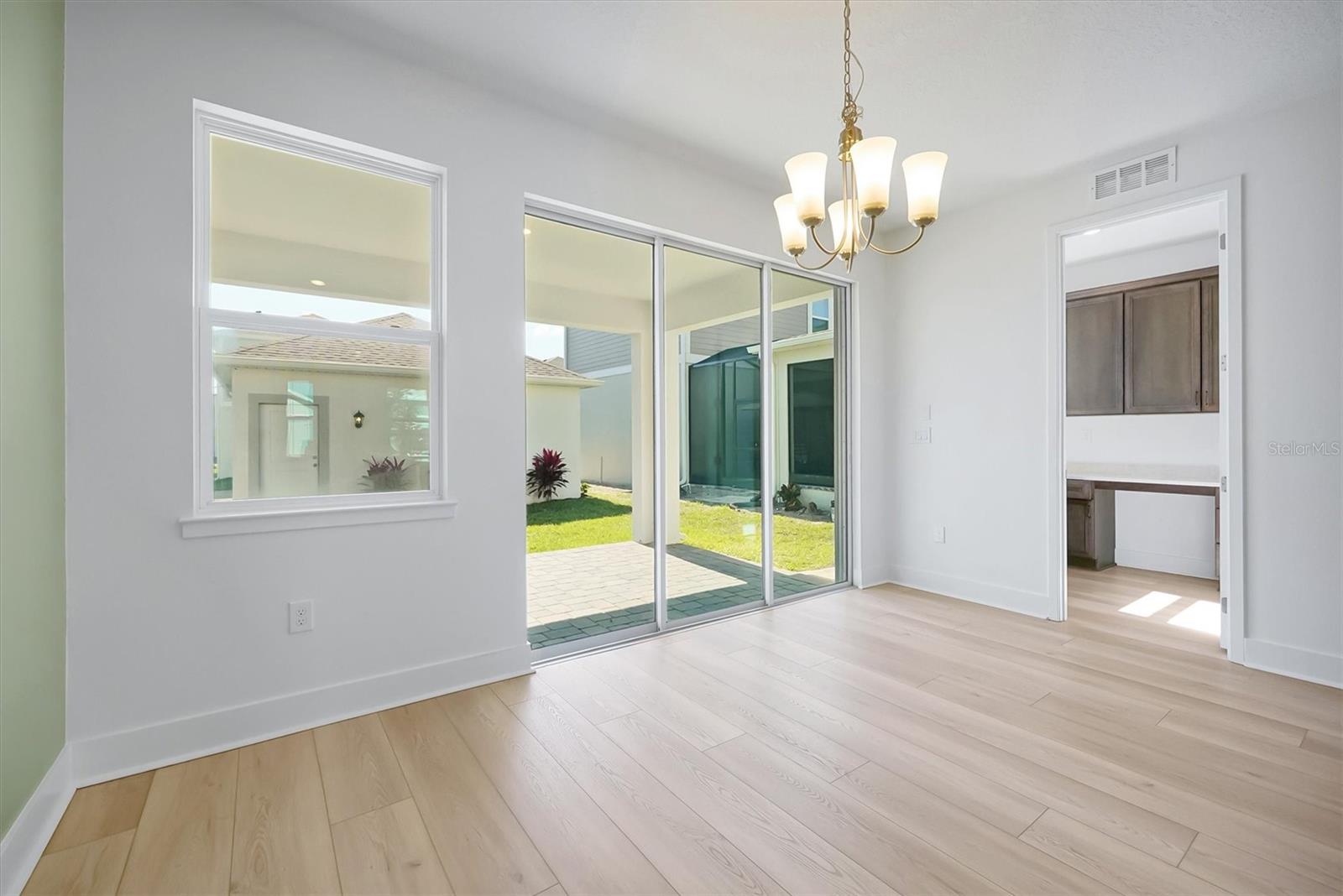 WINDING BAY PH 3 - Residential