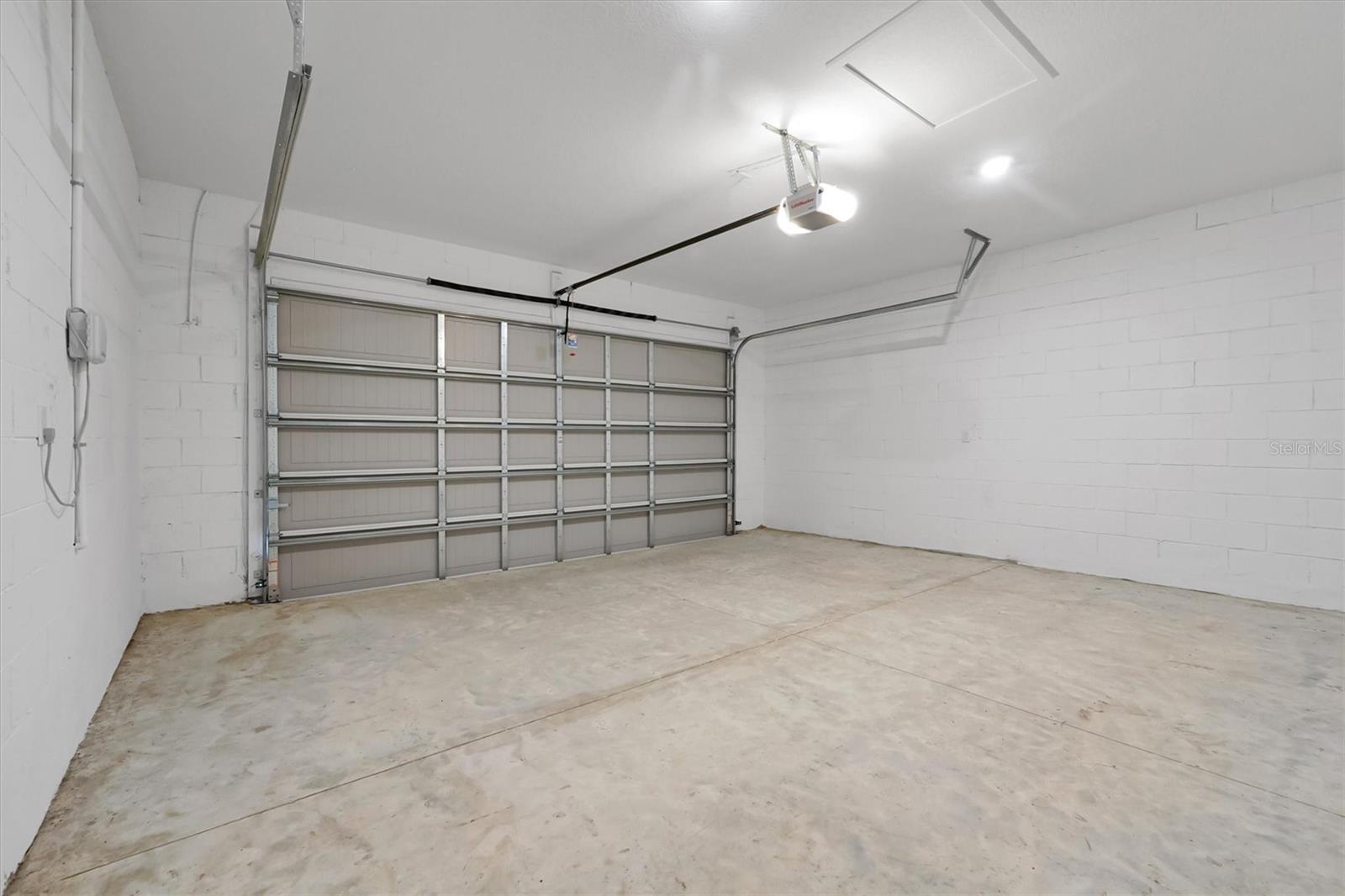 WINDING BAY PH 3 - Residential