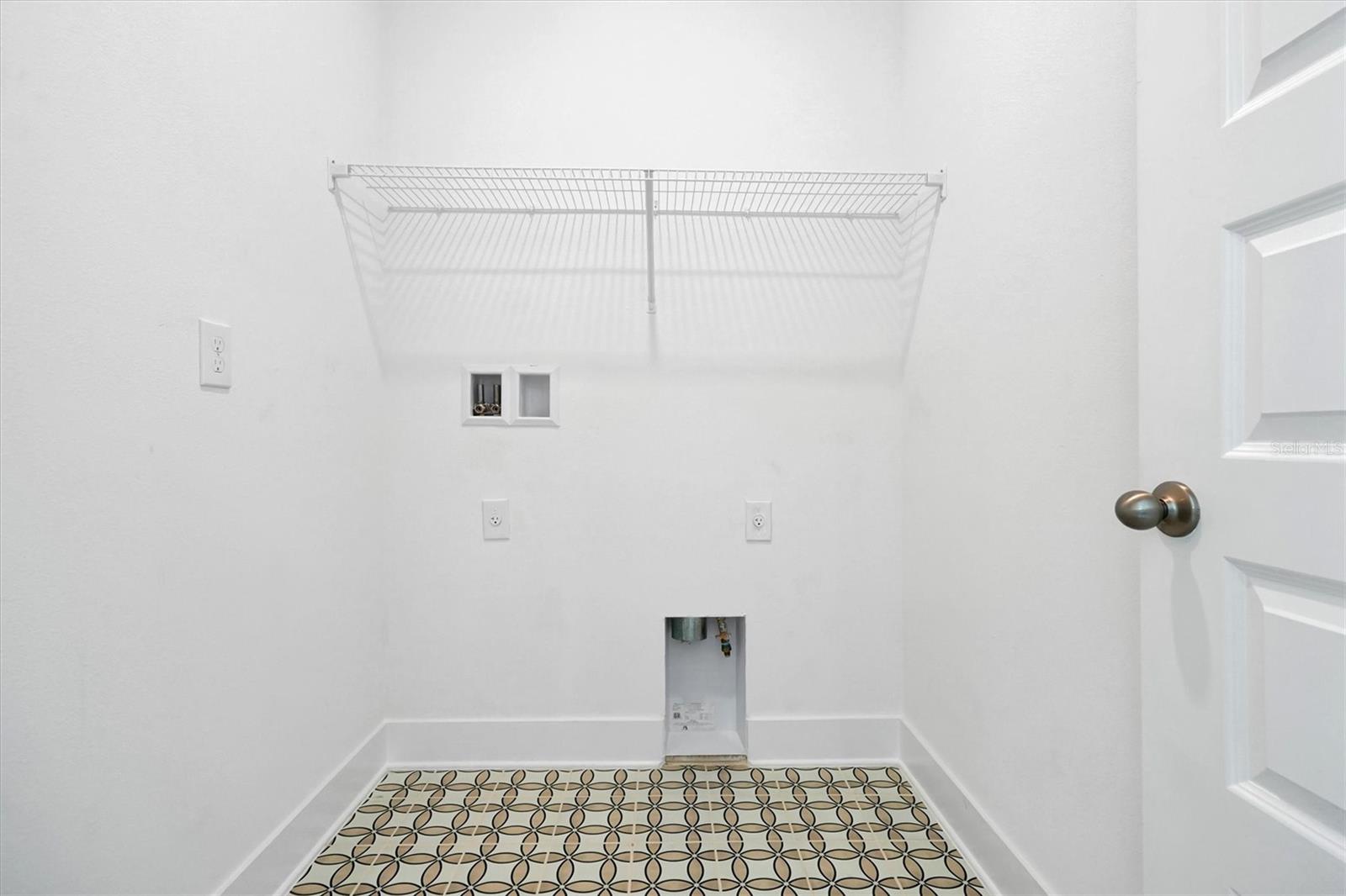 WINDING BAY PH 3 - Residential