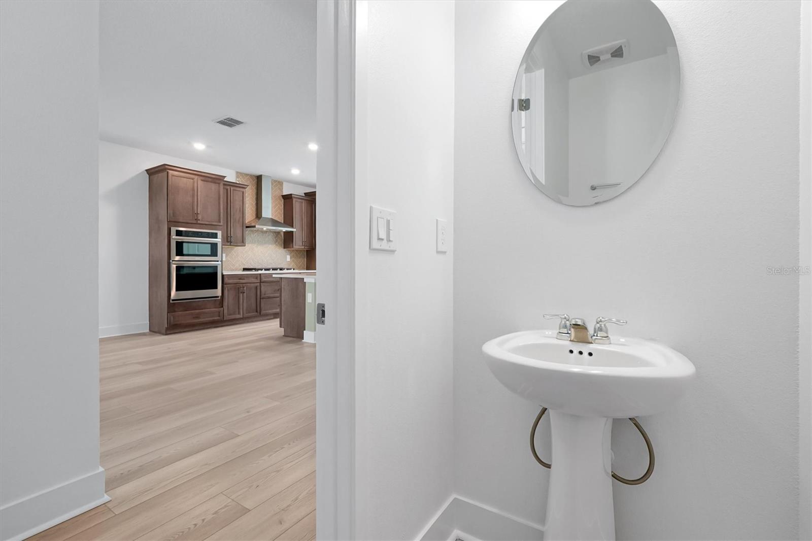 WINDING BAY PH 3 - Residential