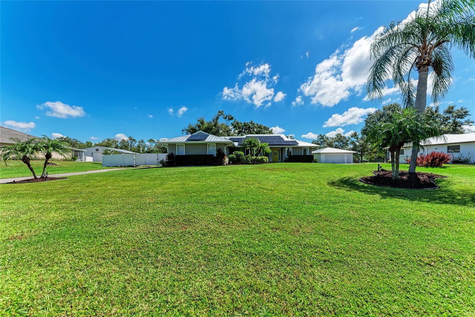 RACIMO RANCHES - Residential