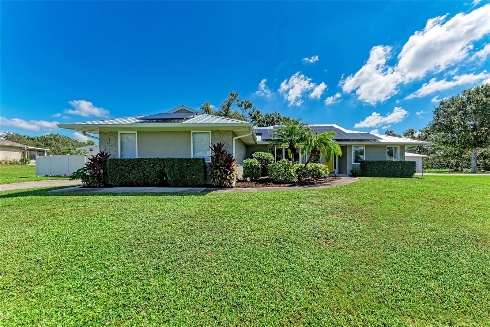 RACIMO RANCHES - Residential