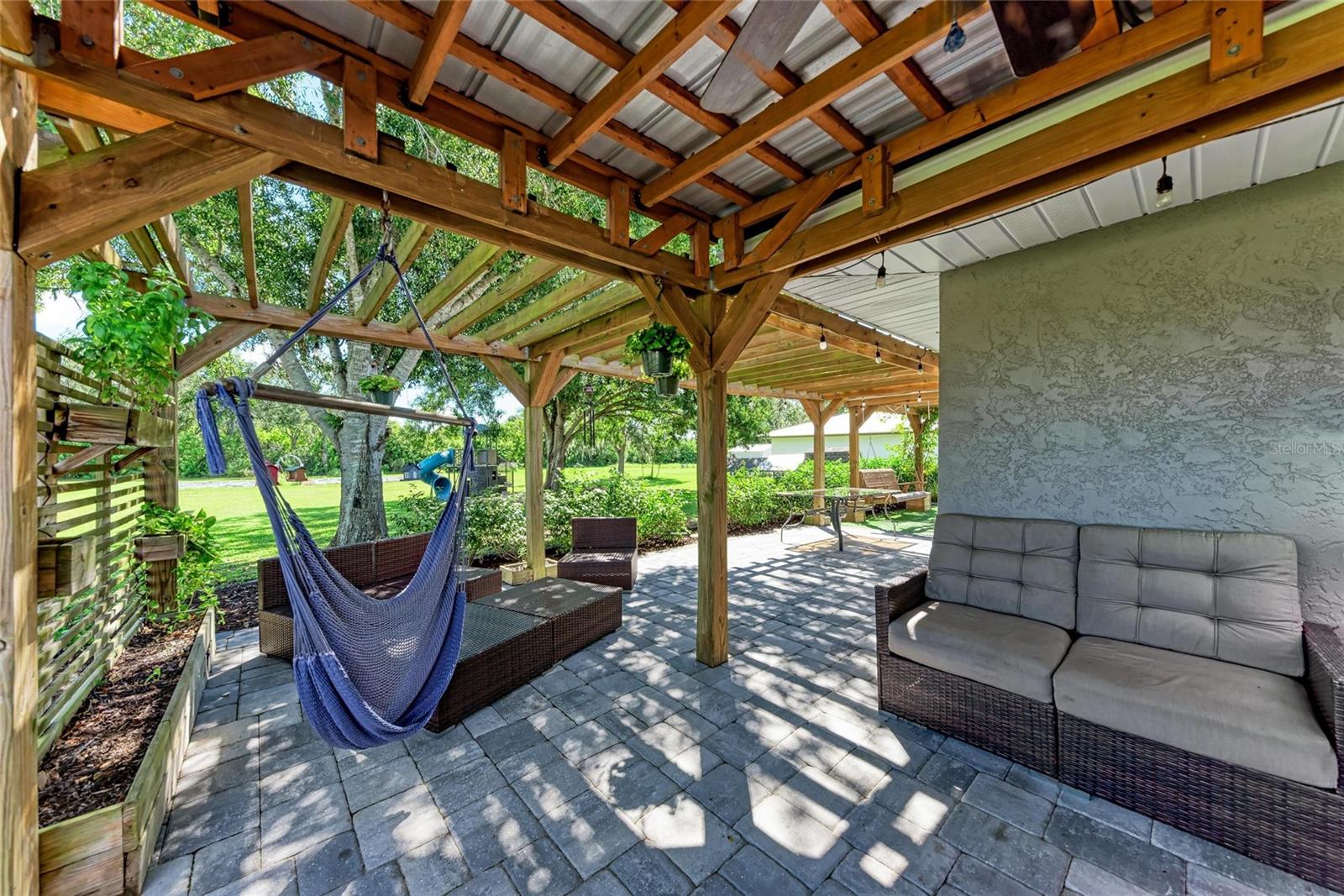 RACIMO RANCHES - Residential