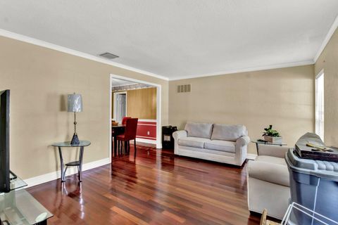 Single Family Residence in ALTAMONTE SPRINGS FL 870 FRANCIS STREET 5.jpg