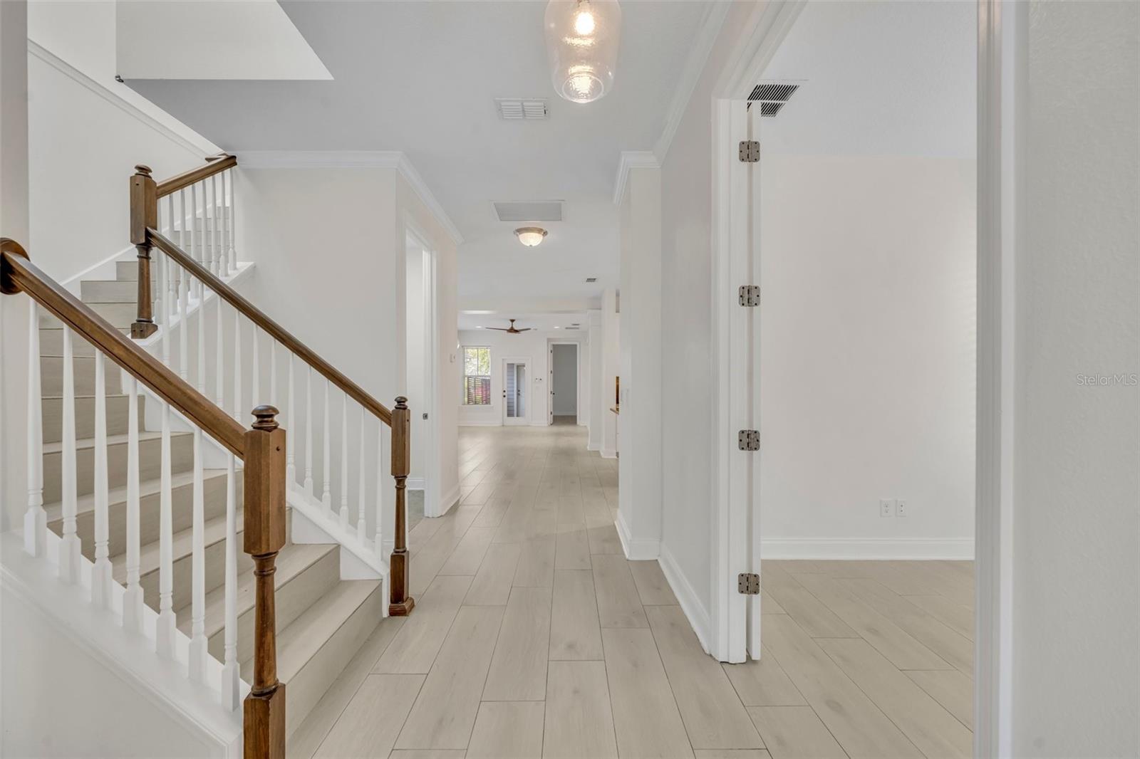 13913 HAHN LANE