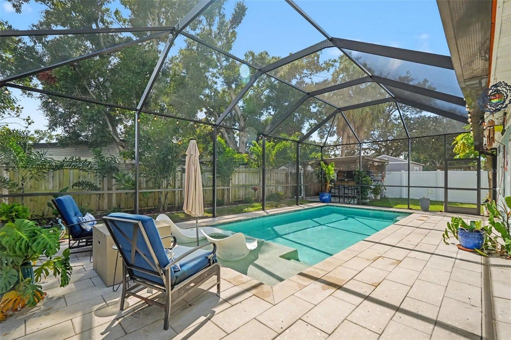 Photo of 3204 W Pearl Avenue, Tampa, FL 33611 (MLS # TB8549956)