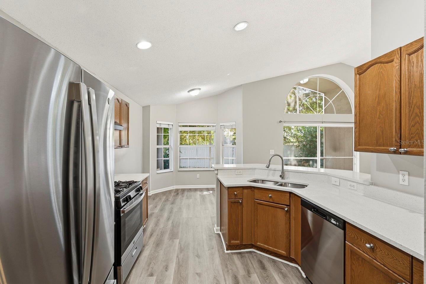 WESTON HILLS SUB - Residential