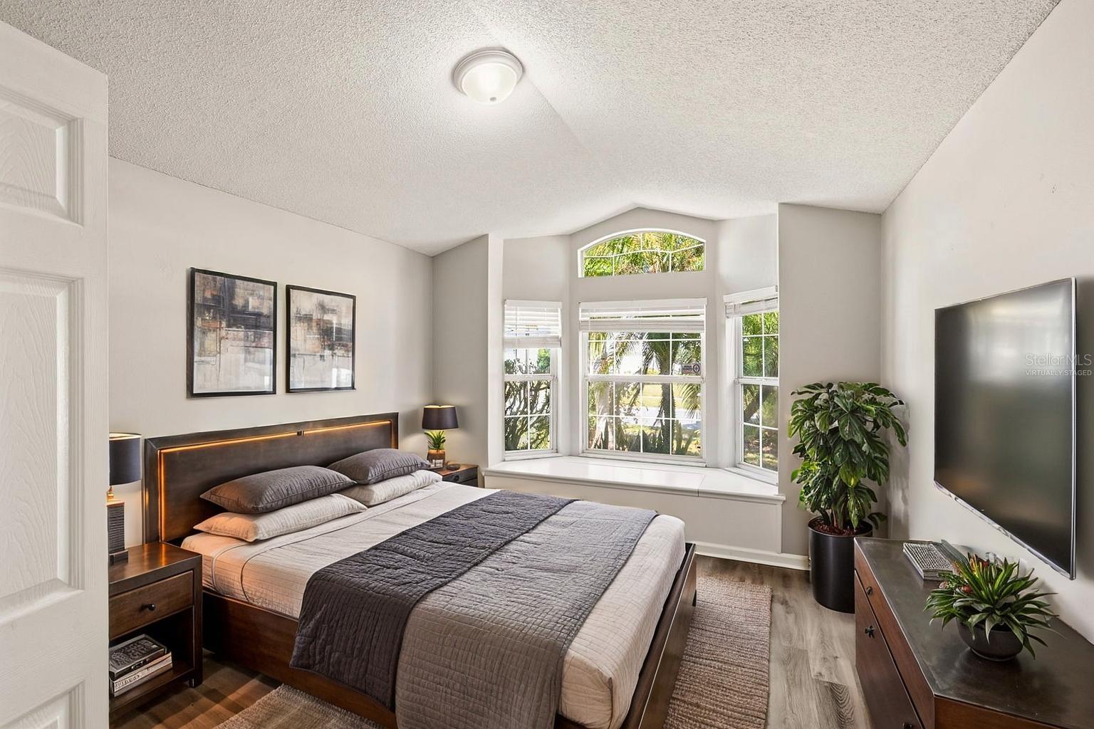 WESTON HILLS SUB - Residential