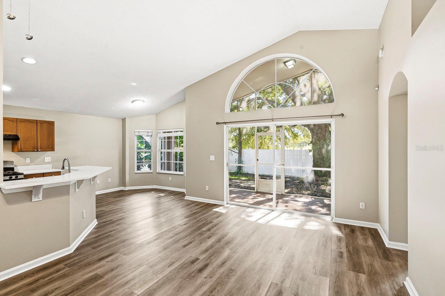 WESTON HILLS SUB - Residential