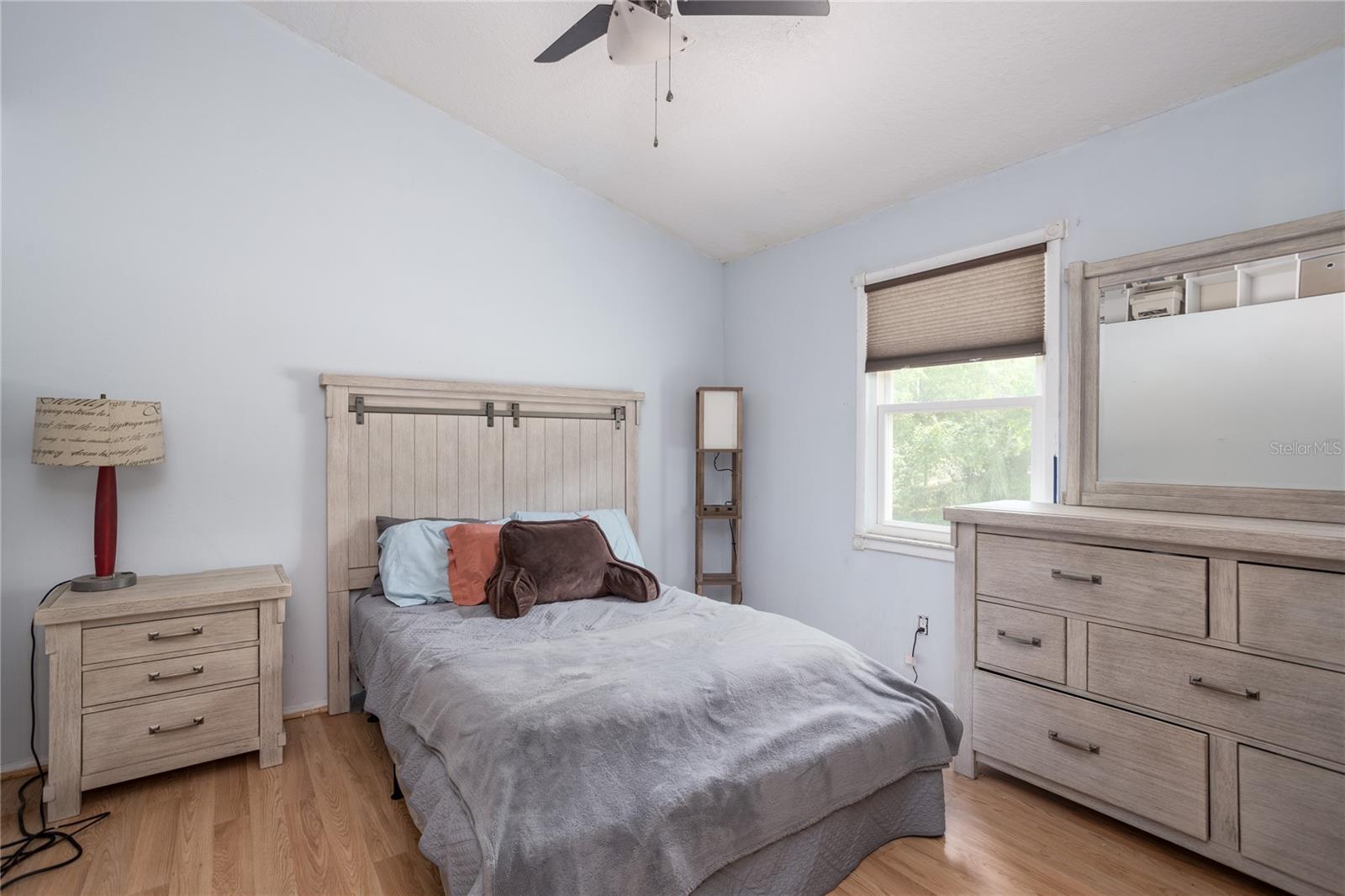 COLONY - Residential