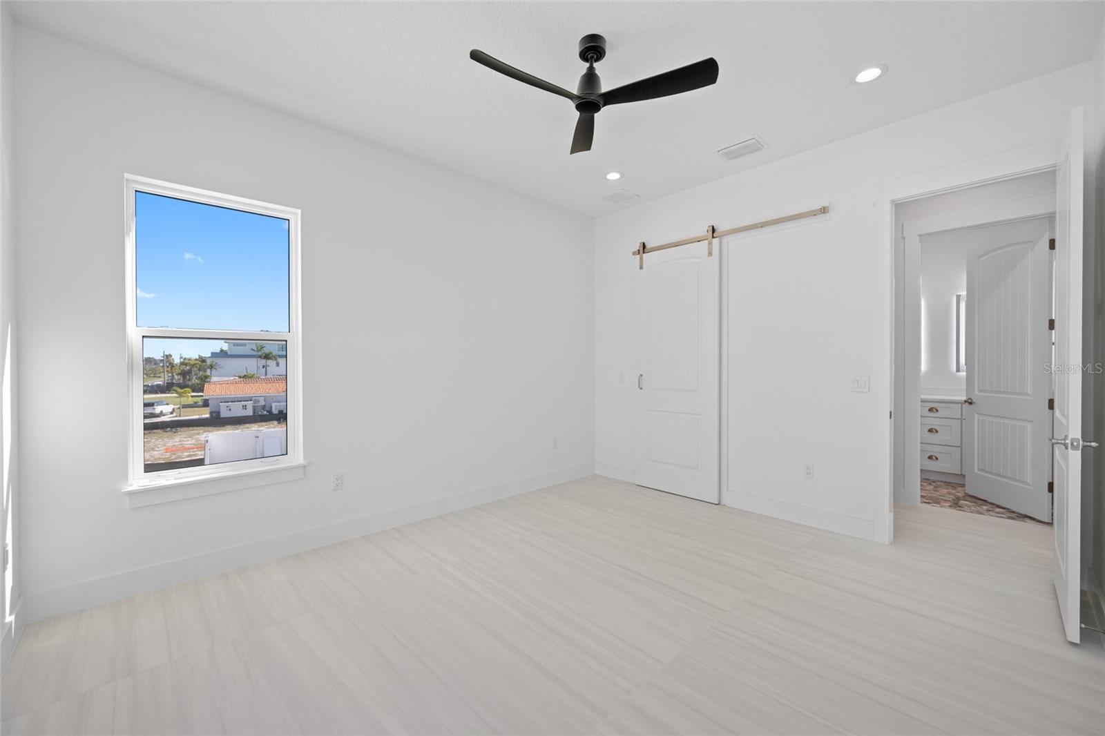 SECOND ADDITION ISLE OF PALMS - Residential