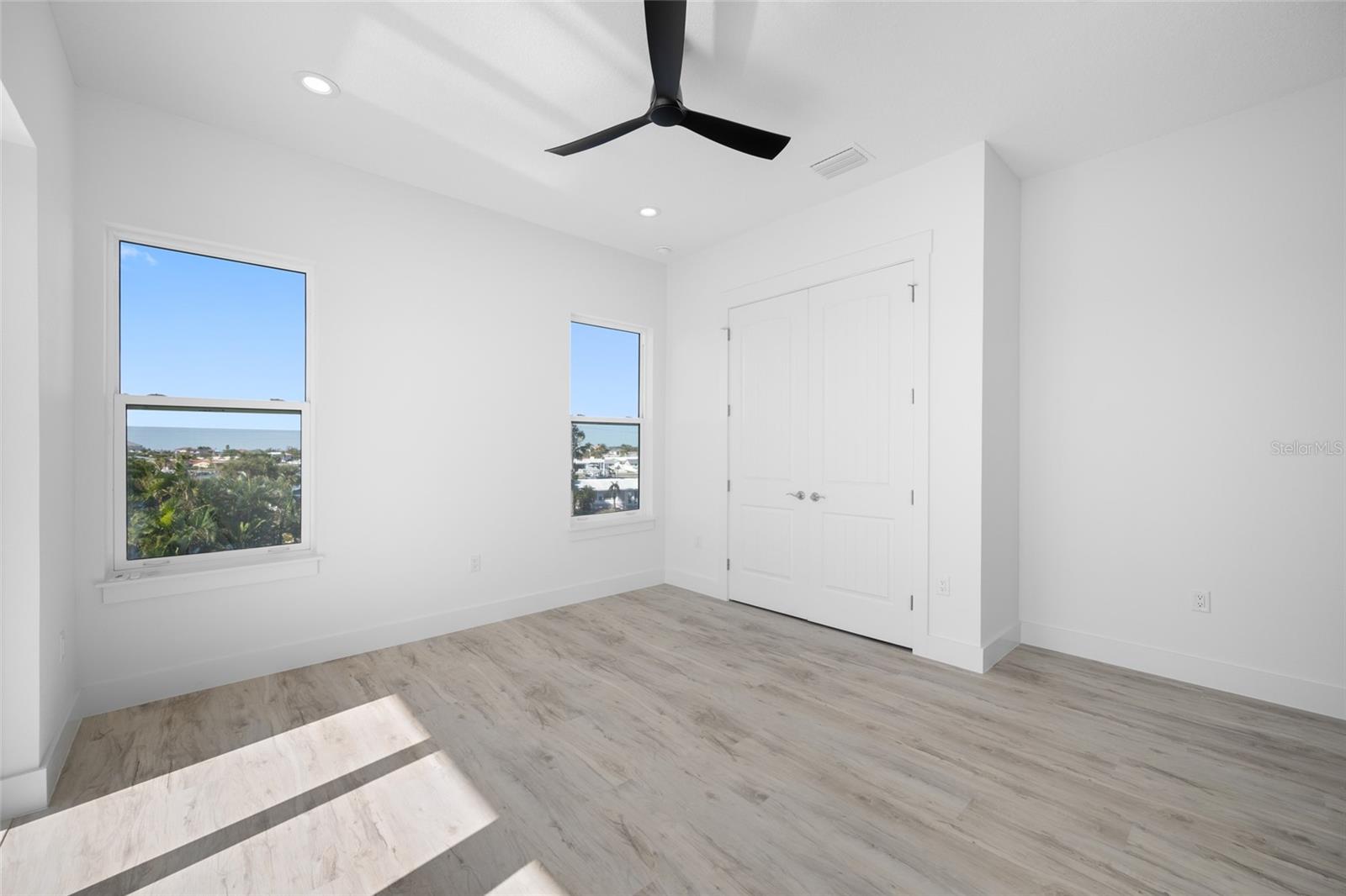 SECOND ADDITION ISLE OF PALMS - Residential