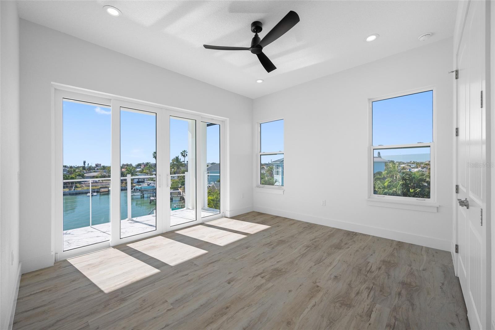 SECOND ADDITION ISLE OF PALMS - Residential