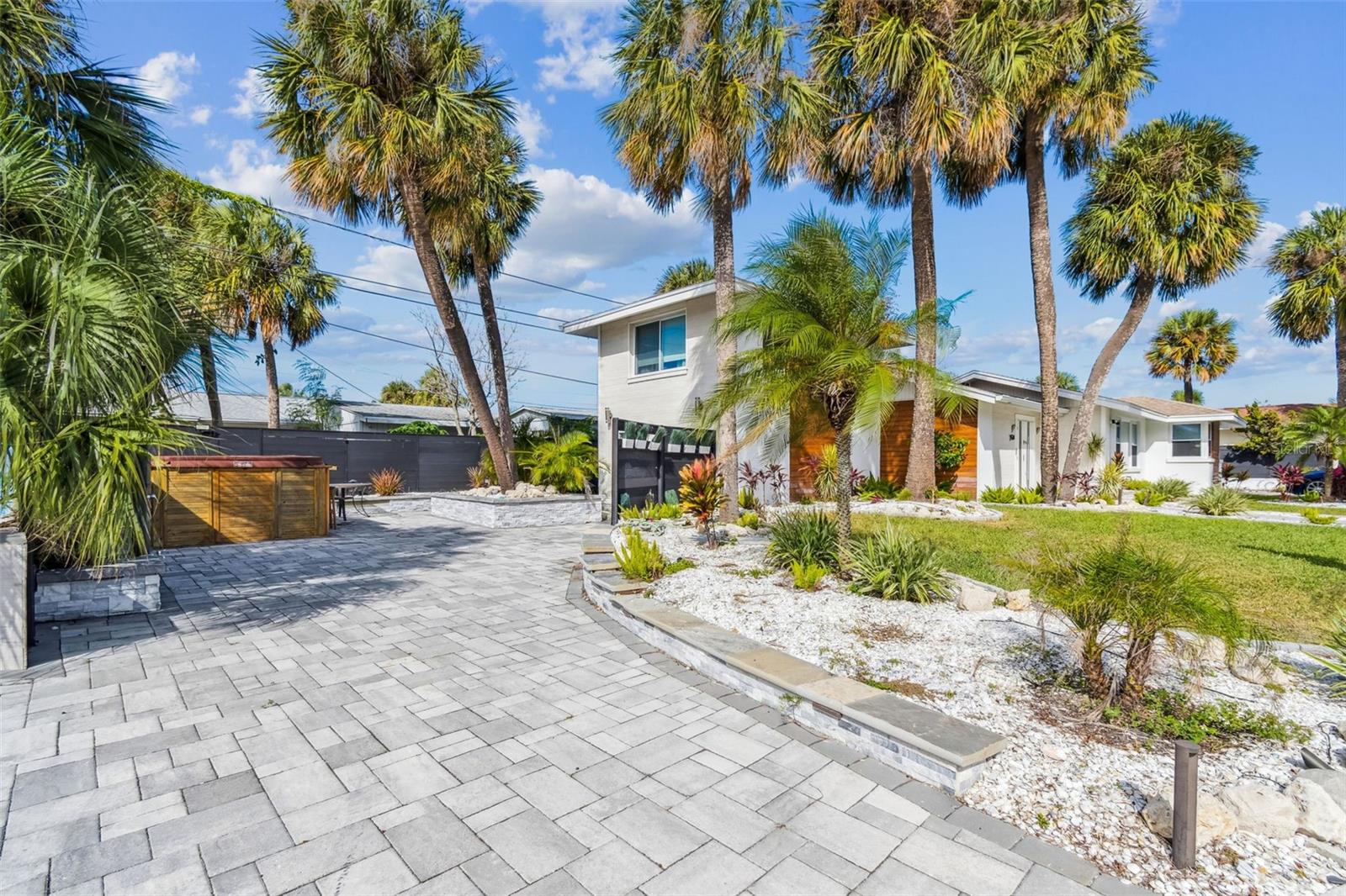 760 BOHENIA CIRCLE S