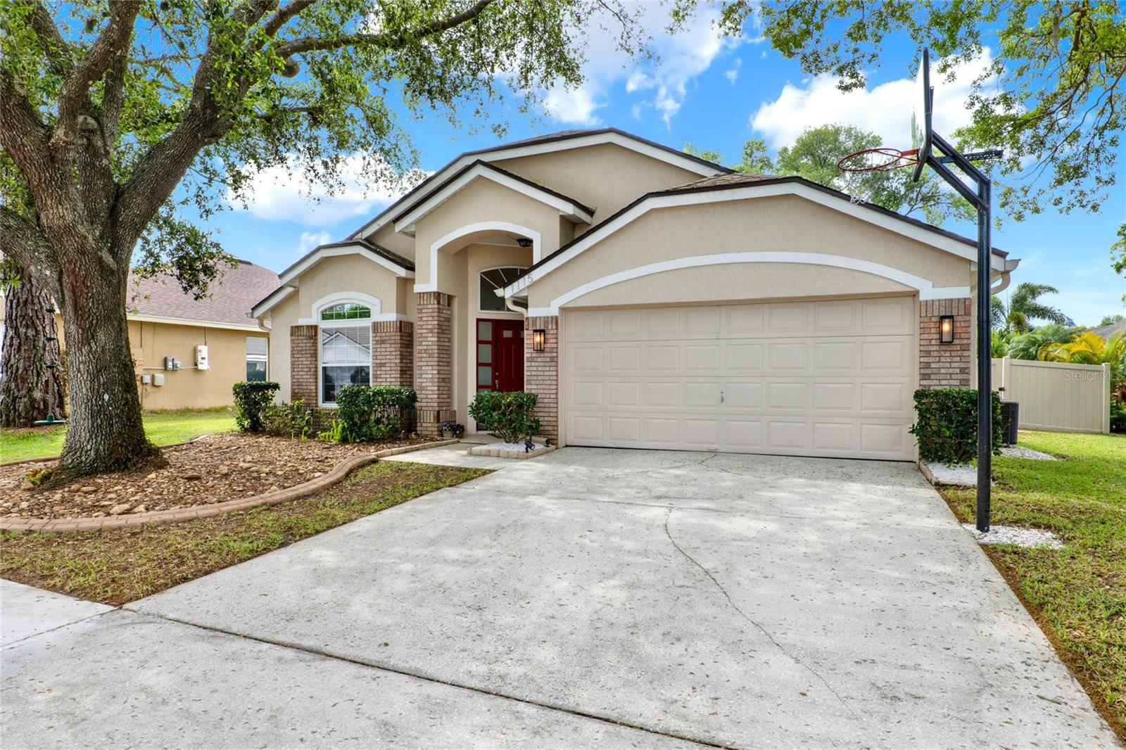 1115 PARKER CANAL COURT