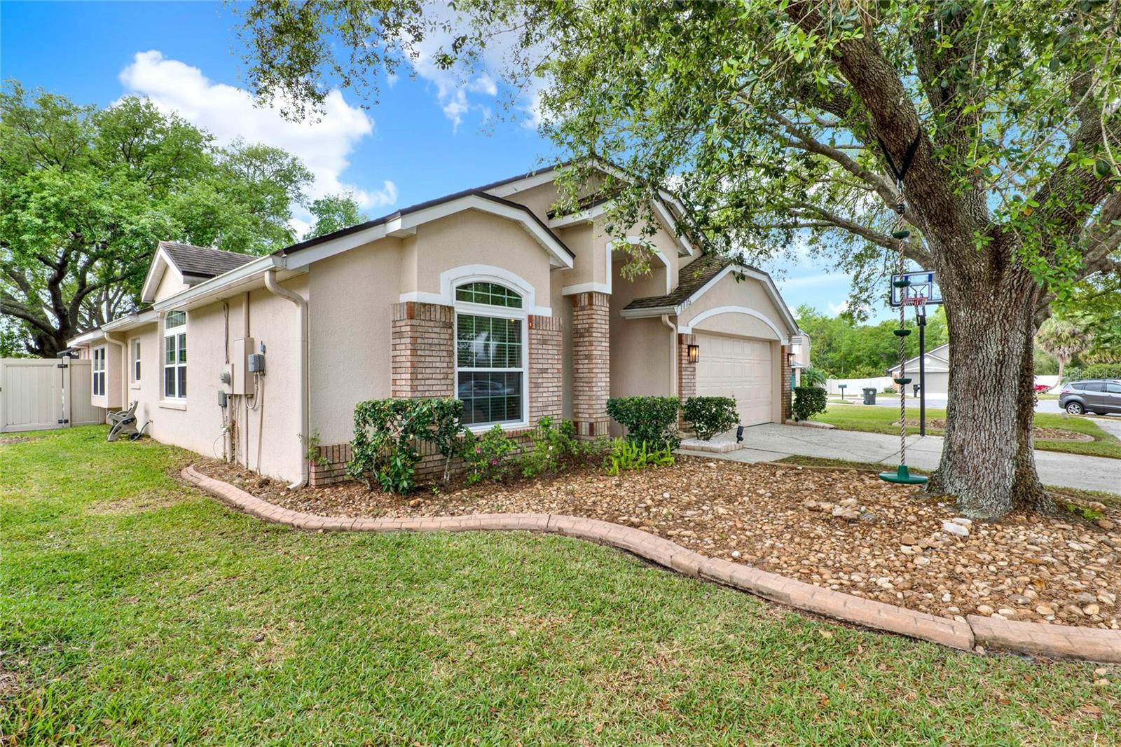 1115 PARKER CANAL COURT
