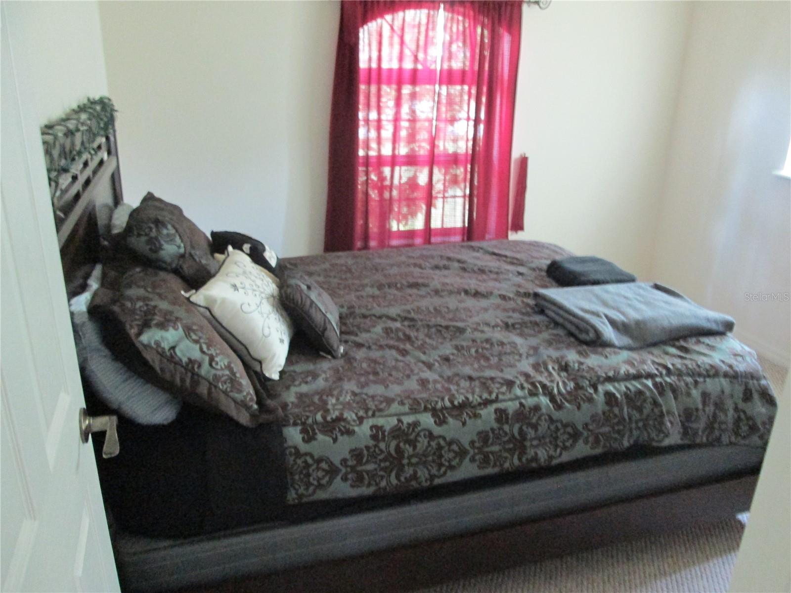 SOUTH VENICE - Residential Lease