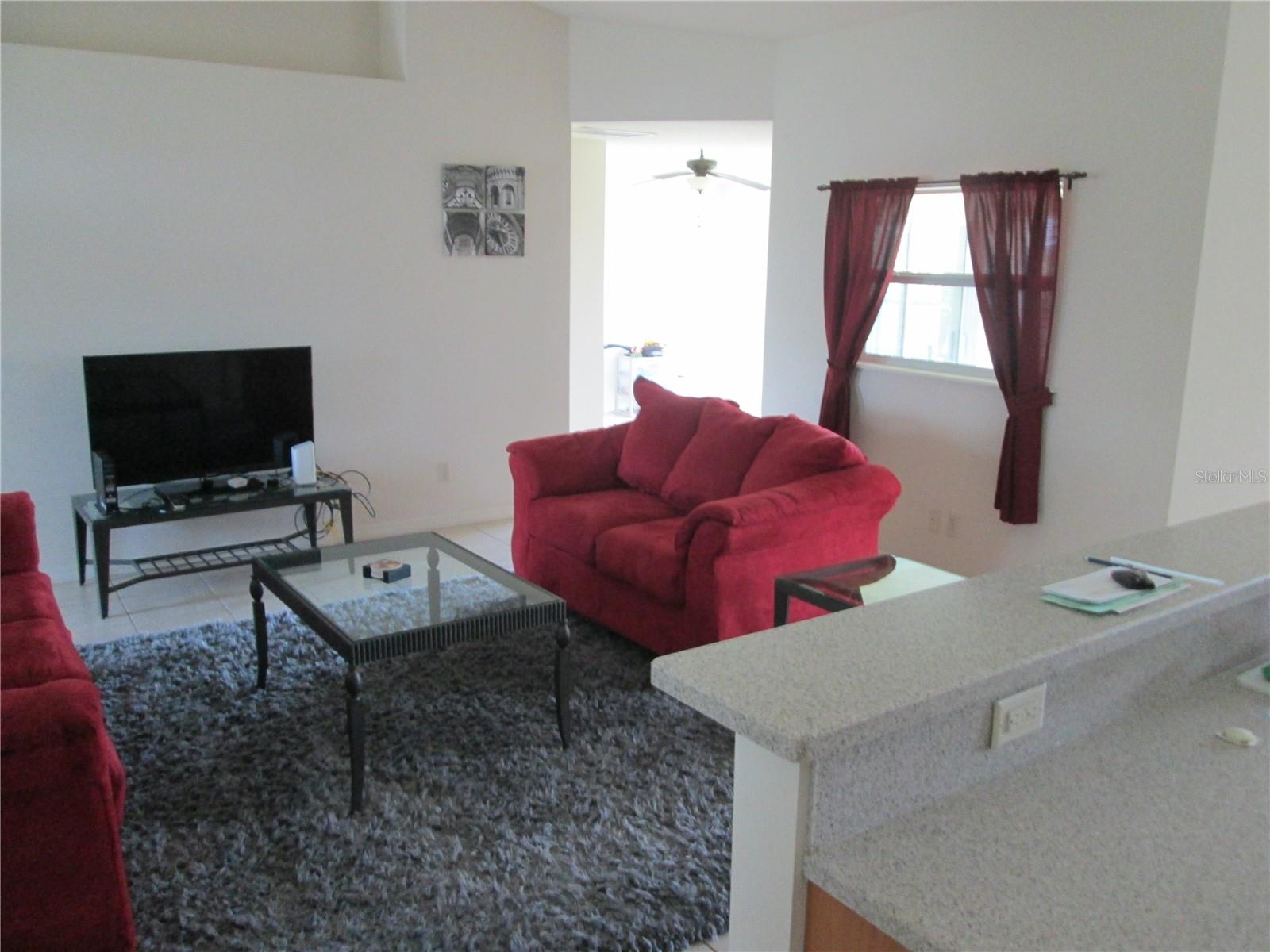 SOUTH VENICE - Residential Lease