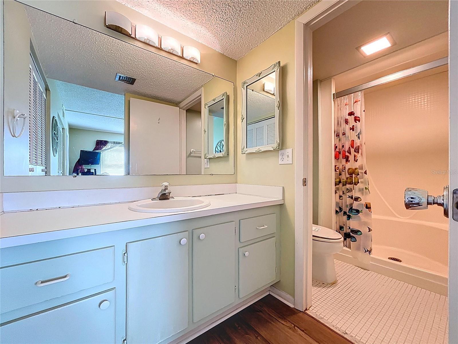 DOUGLAS ARMS CONDOMINIUM - Residential