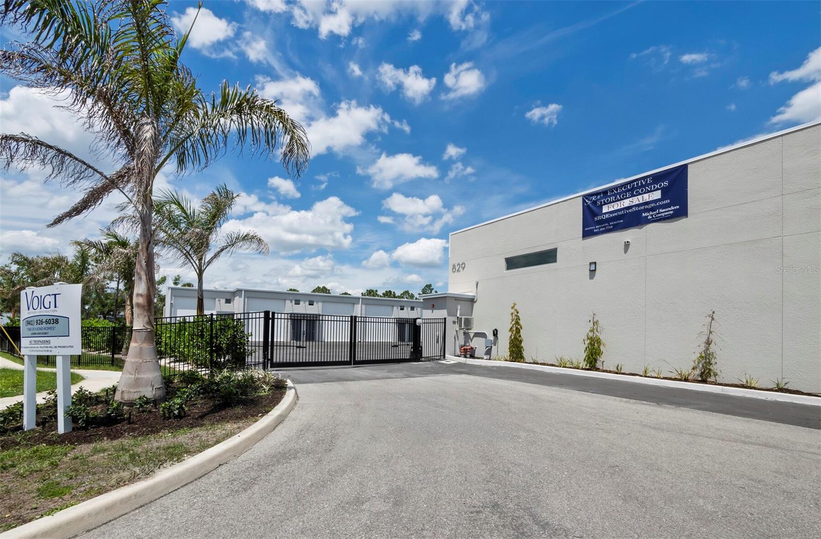 SR 64 EXECUTIVE STORAGE - Residential
