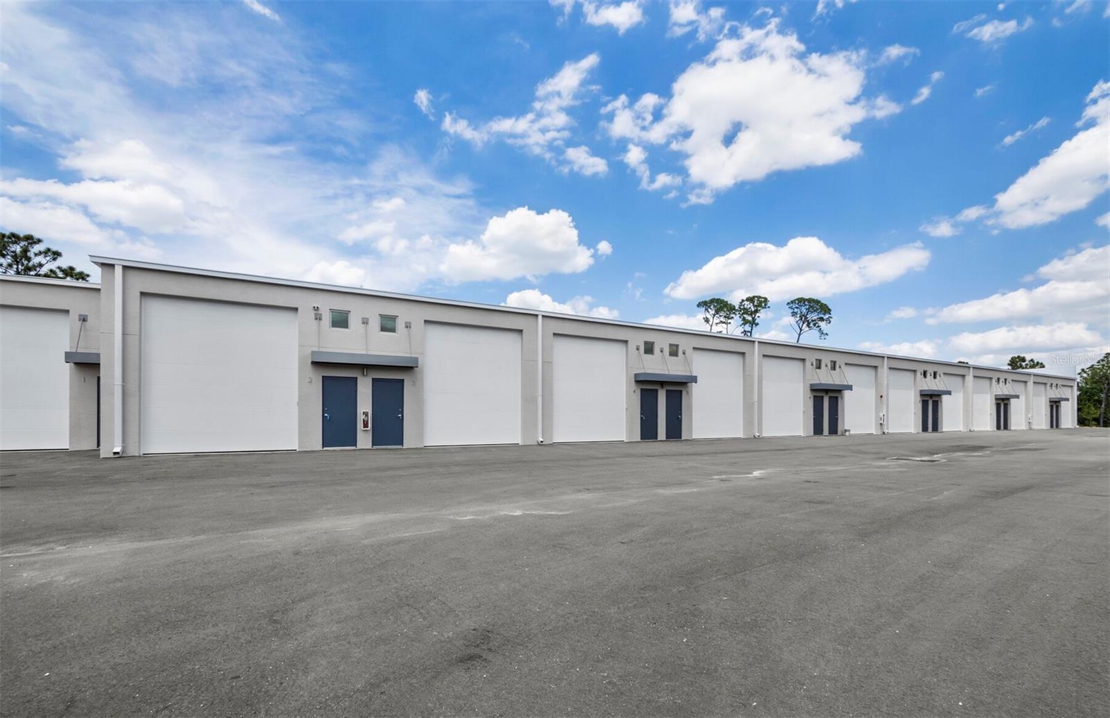 SR 64 EXECUTIVE STORAGE - Residential