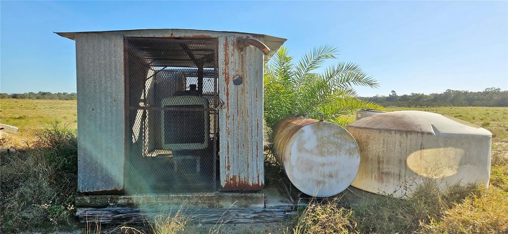 Photo of Dog Yard Road, Lake Wales, FL 33898 (MLS # L4957955)