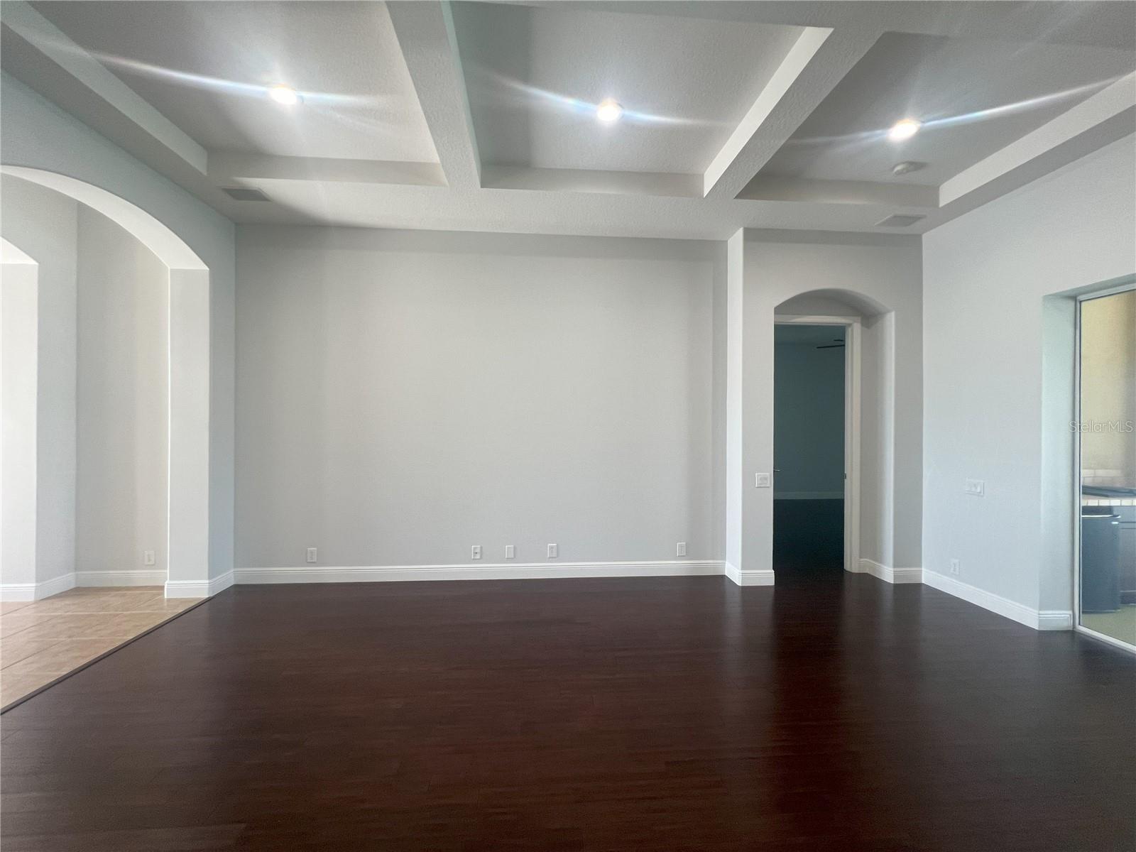 PALMER GLEN, PH 1 - Residential Lease