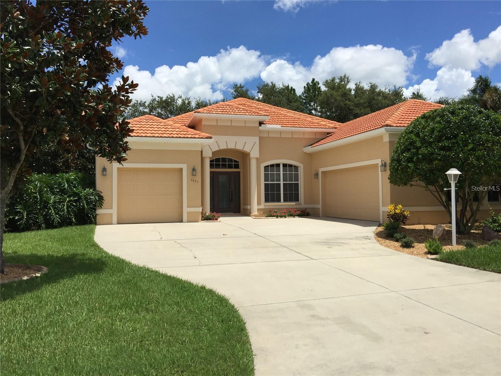 Exceptional home in fantastic Sarasota location and gated community. Quick access to I-75, A+ 5-star-rated Tatum Ridge elementary school and
minutes to downtown, UTC mall and the beaches. Just half mile to a county maintained 360+ acre site long known to locals as the place for its diverse wildlife and wetlands, 2 boardwalks, fishing, kayaking, pathways, bike trails, and Big Cat Habitat. This Medallion home boasts three bedrooms, three baths and office/den all in exceptional condition with loaded upgrades. Beautiful hard wood floor throughout the house and ceramic tiles in three bathrooms and kitchen. Kitchen features with granite counter-top and stainless-steel appliances, Counter-Depth French Door Refrigerator, vanities with granite in all three bathrooms. Open, easy living floor plan overlooking swimming pool with water feature. Large outdoor lanai area perfect for enjoyment and entertaining with outdoor grill kitchen. Lawncare and pool care are included.