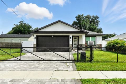 Photo of 1429 24th Street, Orlando, FL 32805 (MLS # O6336351) Photo of 1429 24th Street, Orlando, FL 32805 (MLS # O6336351)