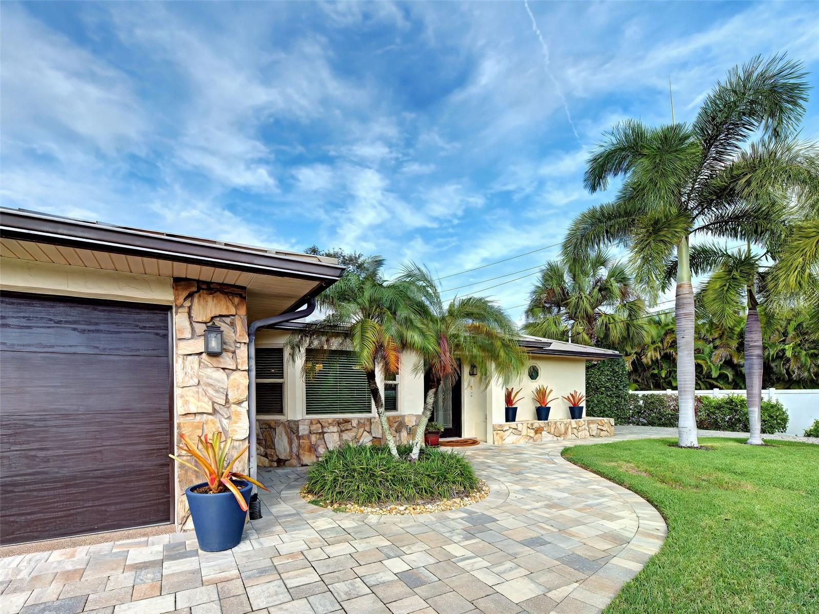 800 OSPREY STREET