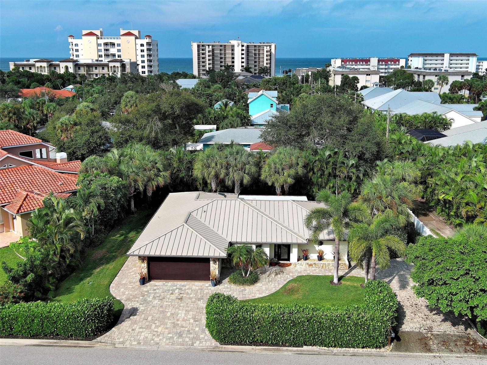 800 OSPREY STREET