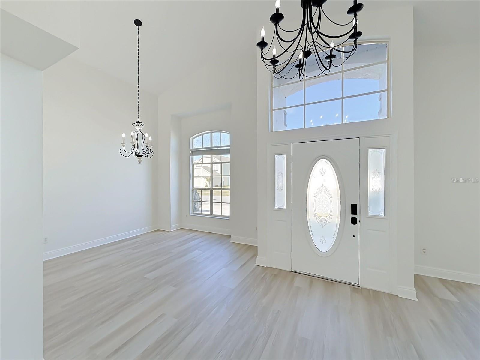 609 SEASCAPE AVENUE