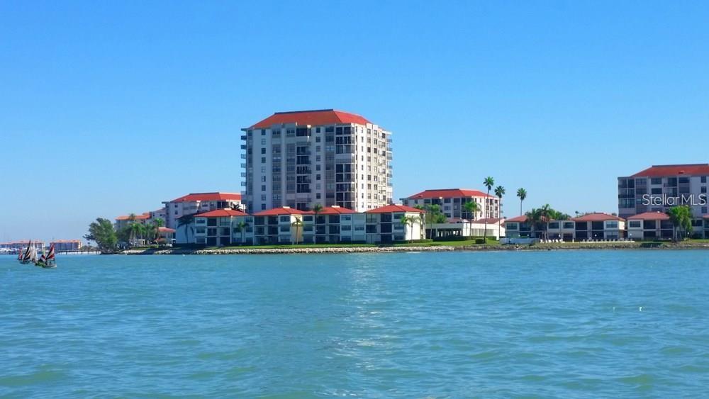 6265 SUN BOULEVARD 805