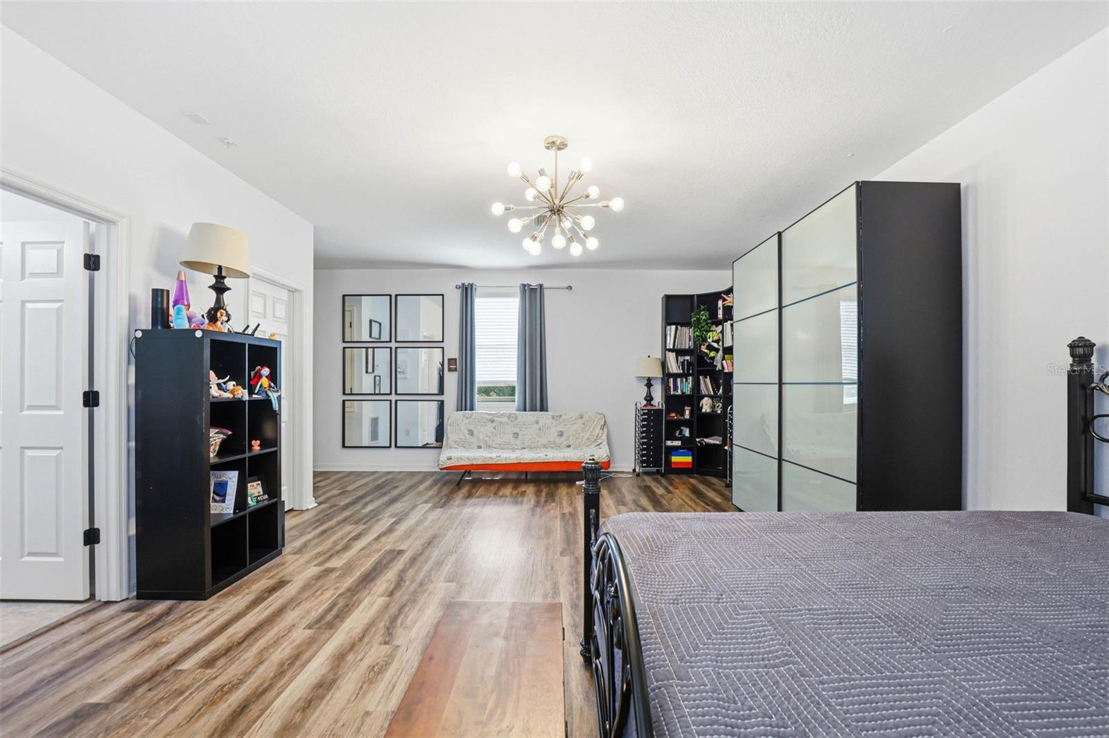 NEW RIVER LAKES PH 01 - Residential