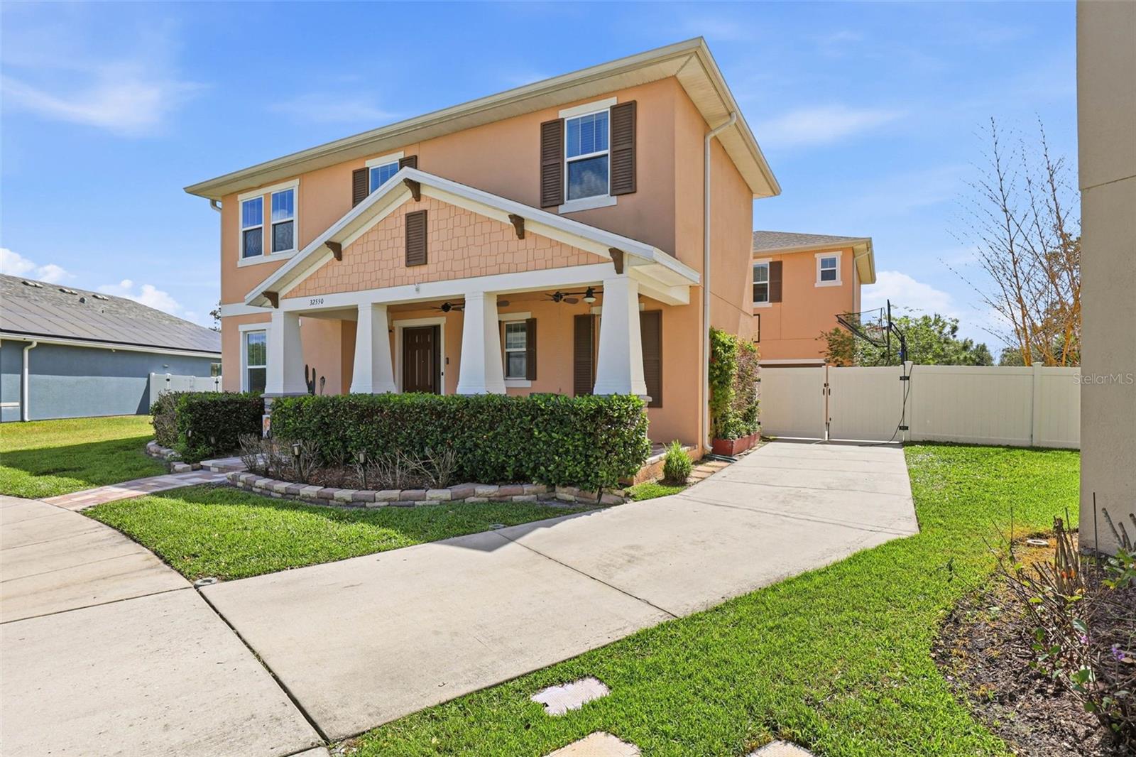 NEW RIVER LAKES PH 01 - Residential