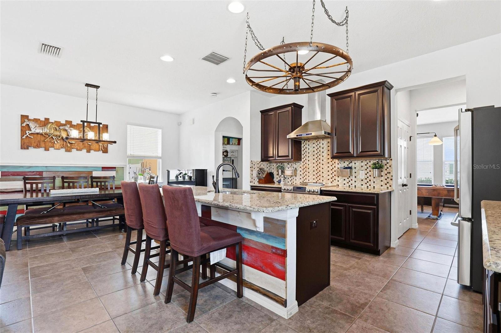 NEW RIVER LAKES PH 01 - Residential