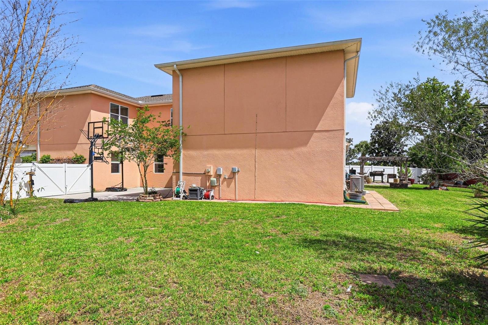 NEW RIVER LAKES PH 01 - Residential