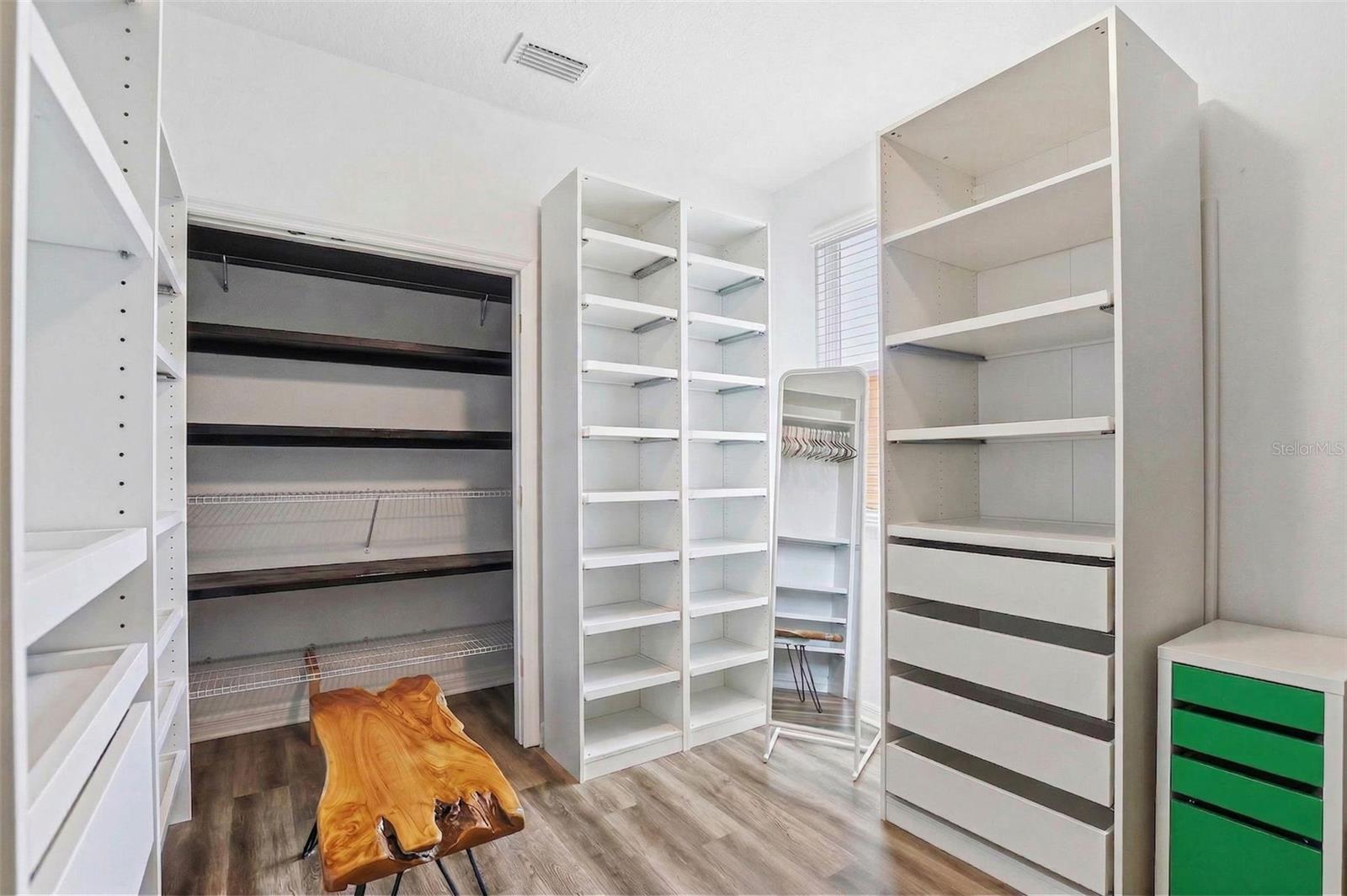 NEW RIVER LAKES PH 01 - Residential